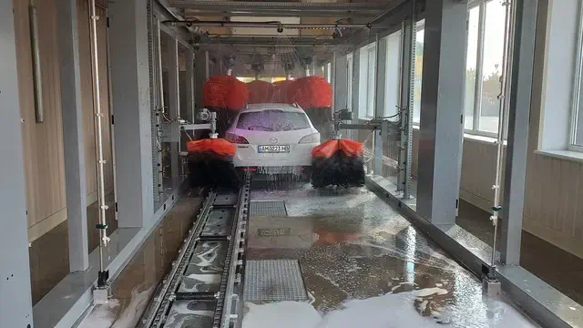 Оборудование автоматических туннельных (конвейерных) автомоек